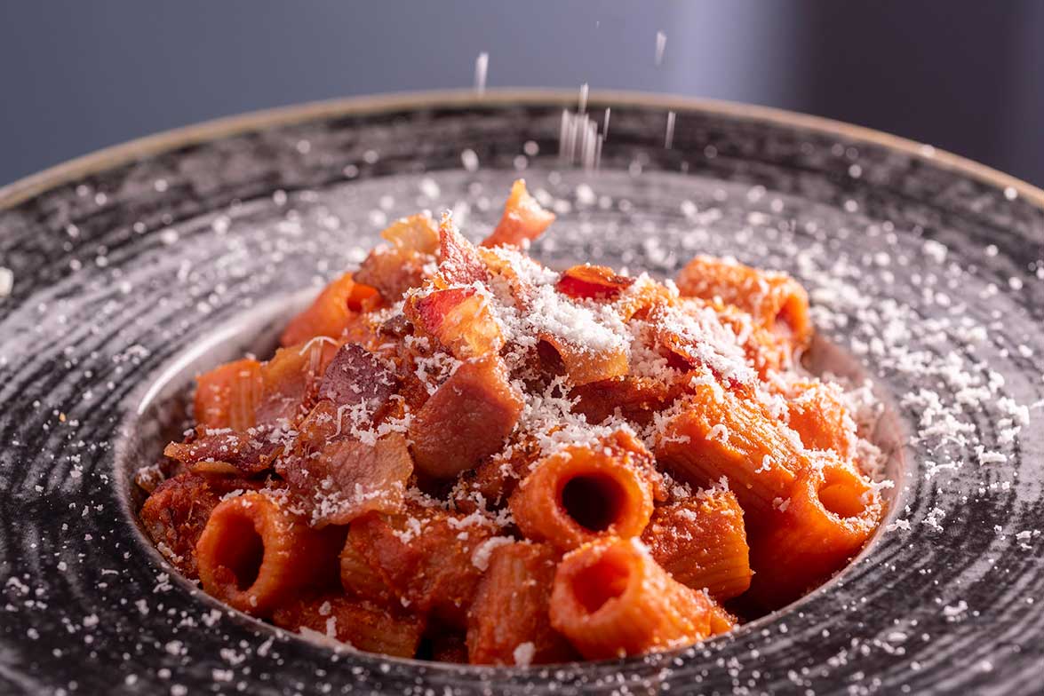 Pizza Forum a Roma pizzeria con forno a legna e ristorante